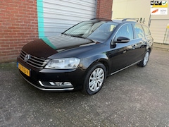 Volkswagen Passat Variant - 1.6 TDI Comfortline BlueMotion NAV.+Clima Bj:2012 NAP