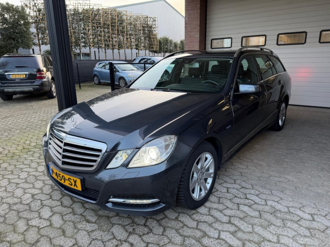 Mercedes-Benz E-klasse - 200 CGI 7G grootlicht assist.trekhaak - AutoWereld.nl