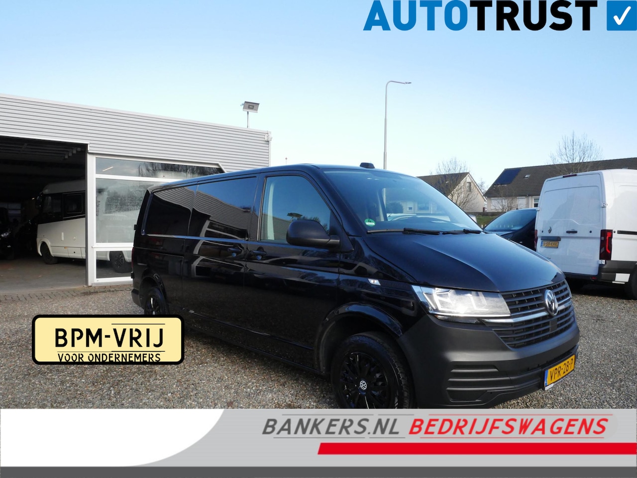 Volkswagen Transporter - 2.0 TDI 110PK, L2H1, Airco - AutoWereld.nl