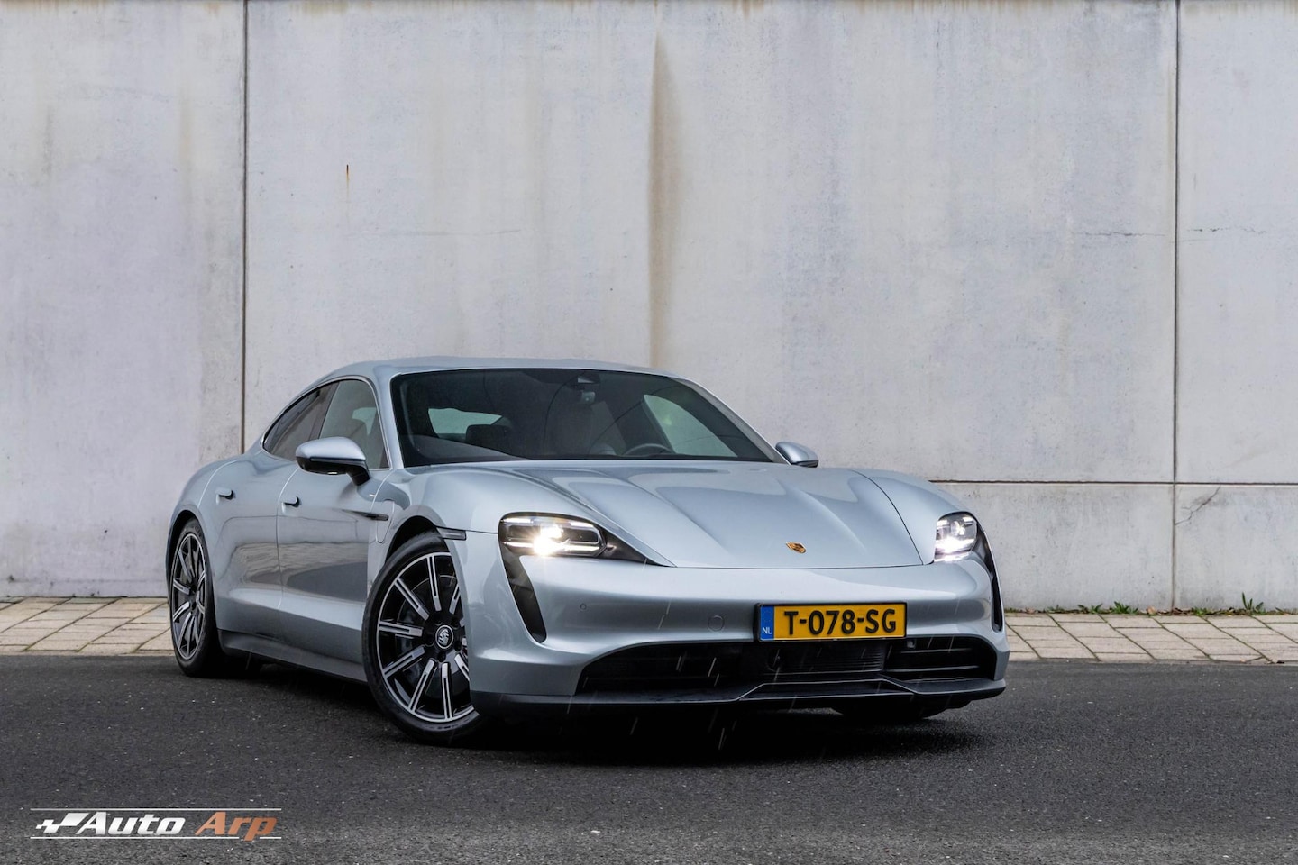 Porsche Taycan - 4S Performance 84 kWh 4S Performance 84 kWh - AutoWereld.nl