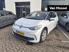Volkswagen ID.3 - Pure Oranje Edition 52 kWh | DEMO | PARKEERSENSOREN | APPLE CARPLAY / ANDROID AUTO |