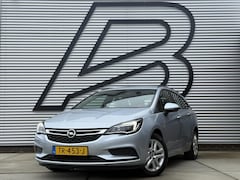 Opel Astra Sports Tourer - 1.4 Online Edition 2e Eigenaar|Navi|Trekhaak|Clima|Cruise|PDC V+A|N.A.P|APK tot 09-2026