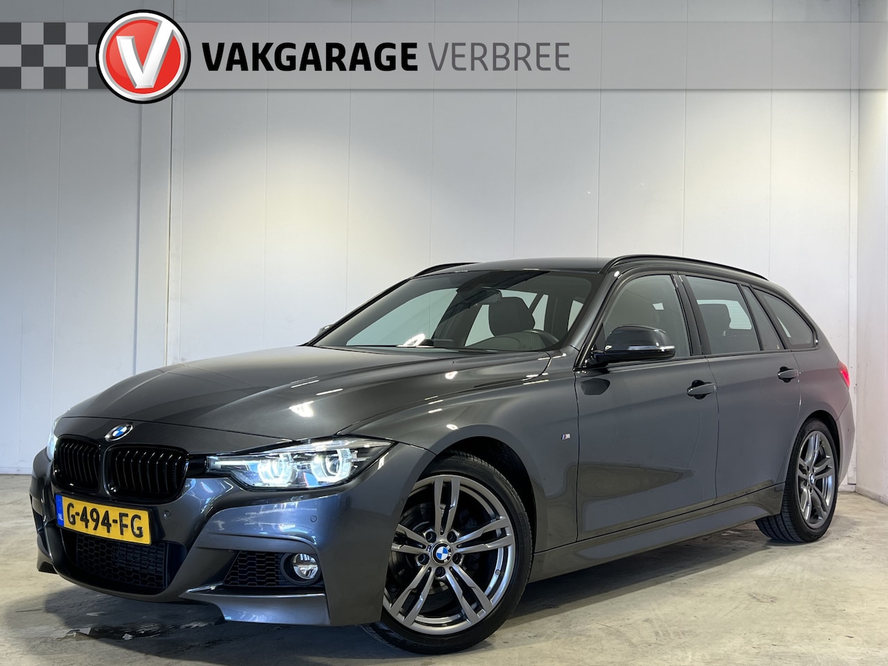BMW 3-serie Touring - 318i M Sport Corporate Lease | Navigatie | LM Velgen 16" | Elektrisch Wegklapbare Trekhaak - AutoWereld.nl