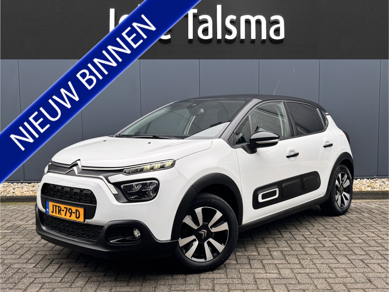 Citroën C3 - 1.2 PureTech Shine | Stoelverwarming | Armsteun | Camera | MEER FOTO'S VOLGEN! Apple/Andro - AutoWereld.nl