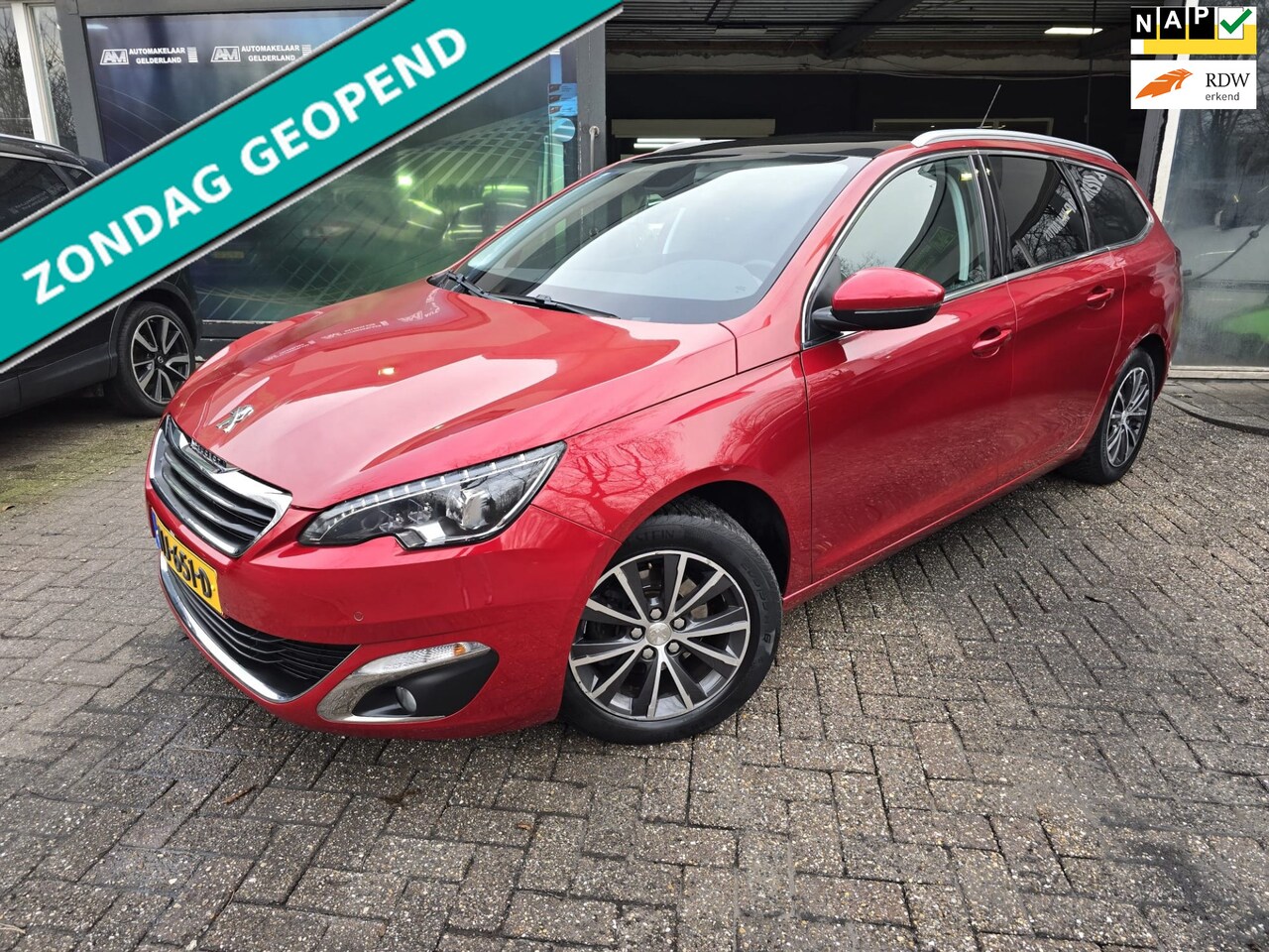 Peugeot 308 SW - 1.2 131PK | 2E EIGENAAR | 12MND GARANTIE | PANO | AUTOMAAT | NAVI | - AutoWereld.nl