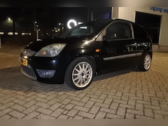 Ford Fiesta - 1.6-16V Futura sport 1.6-16V airco , nw apk 2-2027 , div exstra, s