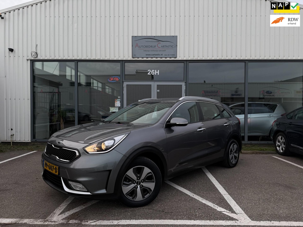Kia Niro - 1.6 GDi Hybrid DynamicLine 1e EIGENAAR | NAVI | CAMERA | HAFLLEER | CLIMA | CRUISE | DEALE - AutoWereld.nl