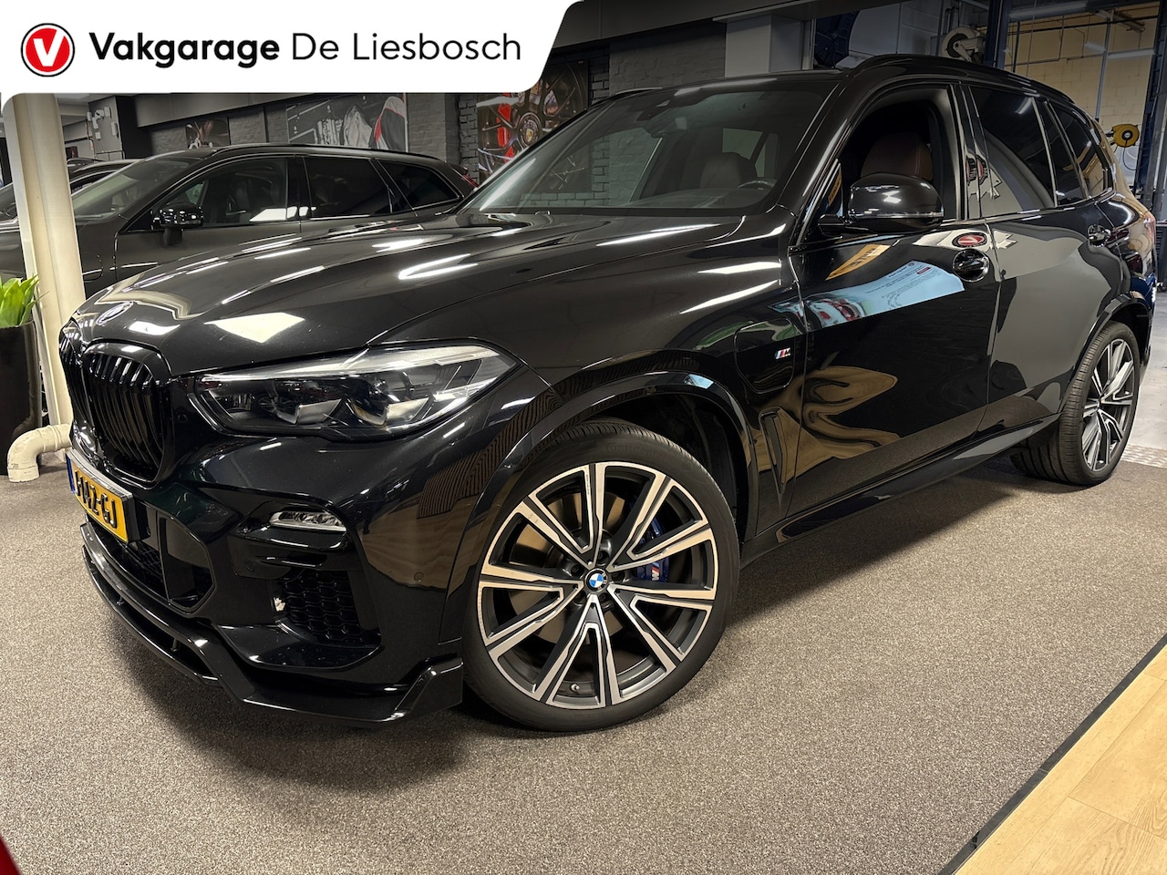 BMW X5 - XDrive45e High Executive/m-pakket/pano/leer/head up/harman kardon/luchtvering - AutoWereld.nl