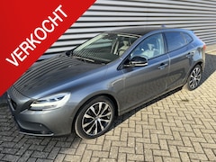 Volvo V40 - 1.5 T3 Dynamic Edition Pano Camera LED