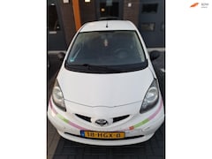 Toyota Aygo - 1.0-12V NWE APK MET ONDERHOUD