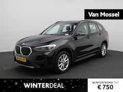 BMW X1 - sDrive20i Business Edition | Automaat | Climate Control | Achteruitrijcamera | Parkeersens