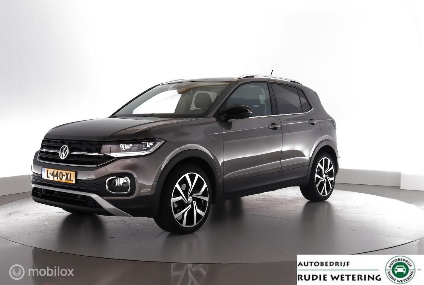 Volkswagen T-Cross - 1.5 TSI Style trekhaak|led|nav|stoelverw.|acc|keyless|lmv18 - AutoWereld.nl