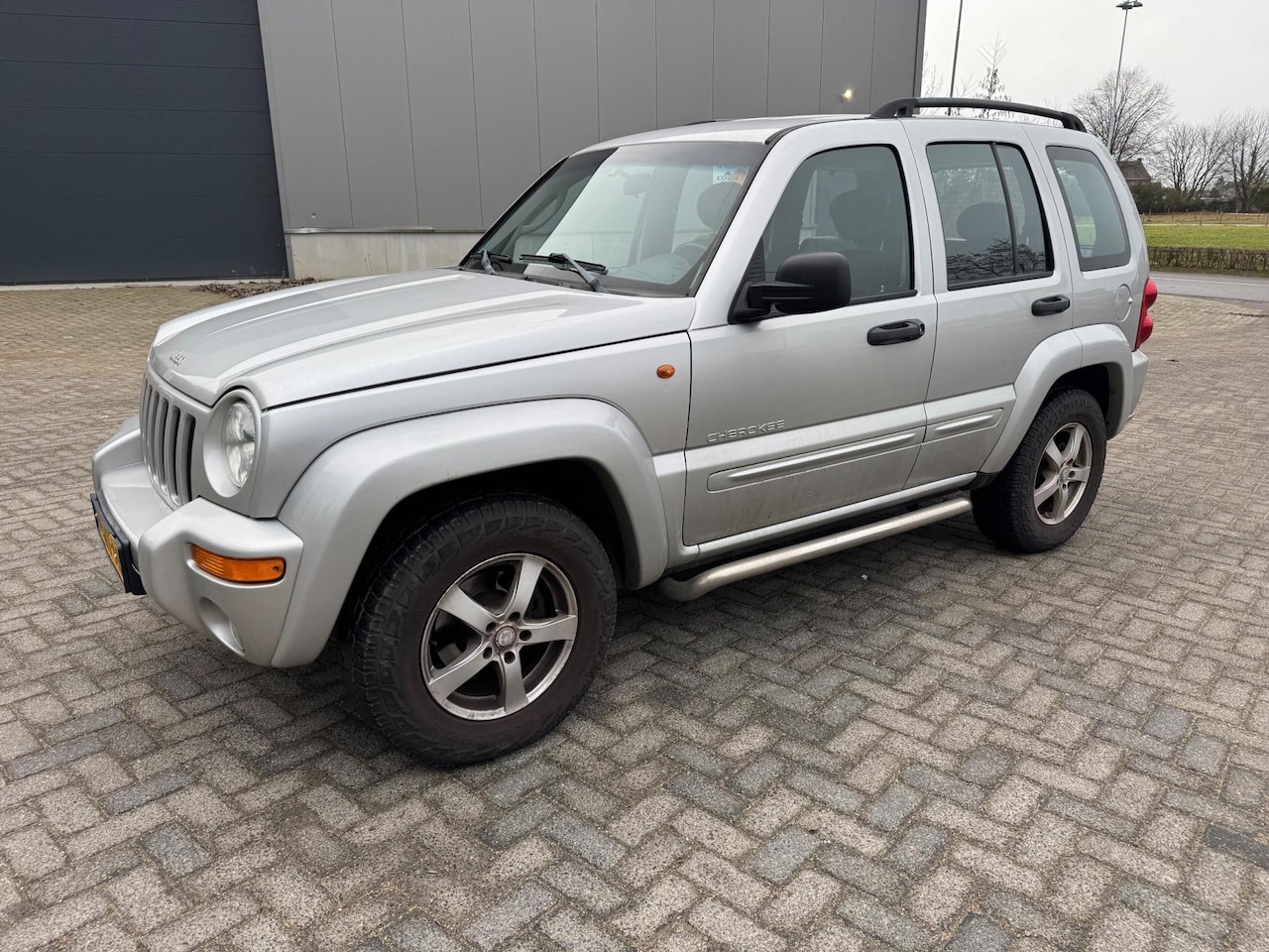 Jeep Cherokee - 3.7i V6 Renegade 4x4 4WD Trekhaak - AutoWereld.nl