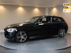 BMW 1-serie - 114i EDE Upgrade Edition *Carplay* All-seasons|Leer|Cruise