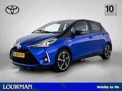 Toyota Yaris - 1.5 Hybrid Premium Bi-Tone | Stoelverwarming | Navigatie | Climate Control | Safety Sense