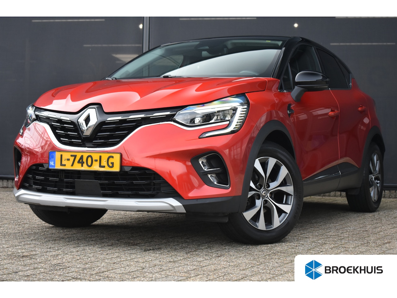 Renault Captur - 1.0 TCe 100 Intens | Airco (automatisch) | Cruise control | Navigatie Factory - AutoWereld.nl