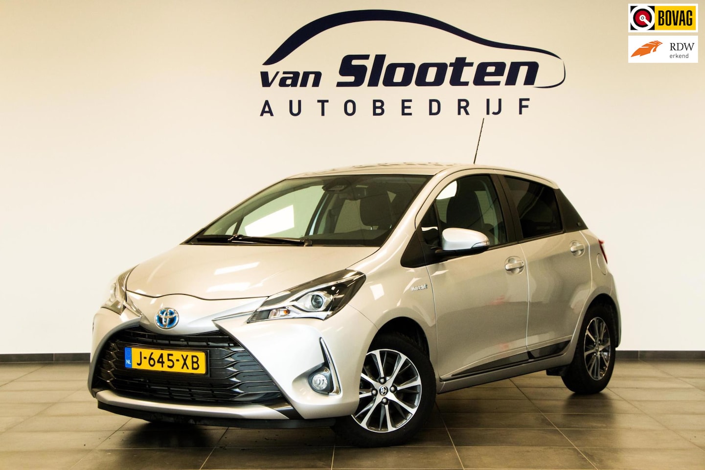 Toyota Yaris - 1.5 Hybrid Y20 | Navi| Camera| Dab| Cruise - AutoWereld.nl