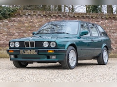 BMW 3-serie Touring - 316i "Design Edition" with 47.000 kms Last 3-Series E30 with a high level of personalizati