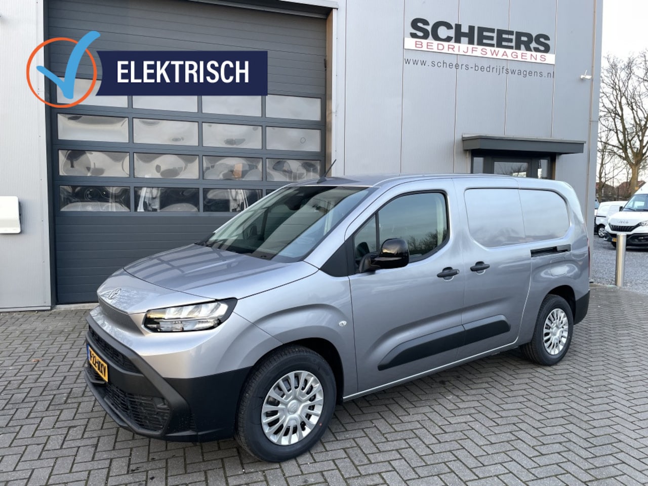 Toyota PROACE CITY Electric - 50 kWh 3-zits | CarPlay | camera - AutoWereld.nl