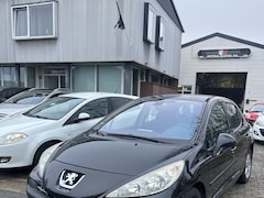 Peugeot 207 - 1.4 VTi Cool 'n Blue 5 Deurs, Clima. Keurig nette en goed rijdende 207 Apk 27-03-2026(Evt