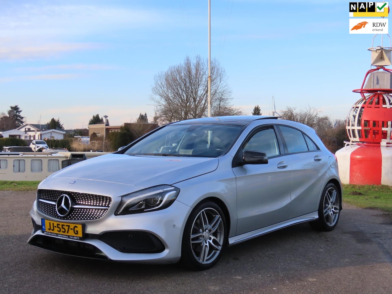 Mercedes-Benz A-klasse - 180 Ambition AMG *2e EG *PANO - AutoWereld.nl