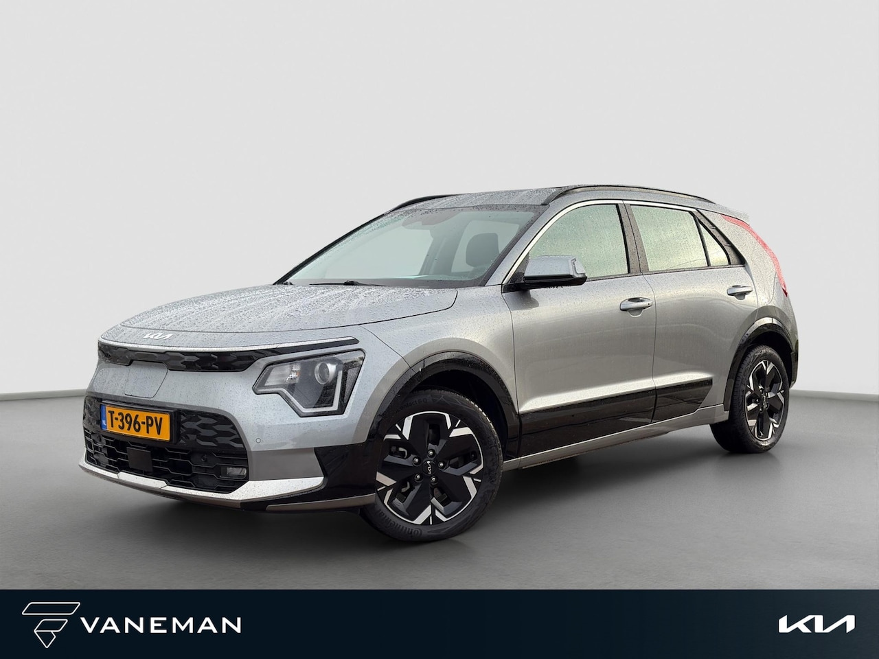 Kia Niro EV - DynamicLine 64.8 kWh | Automaat | Camera | Navi | H-Leder | Apple Carplay/Android Auto | K - AutoWereld.nl