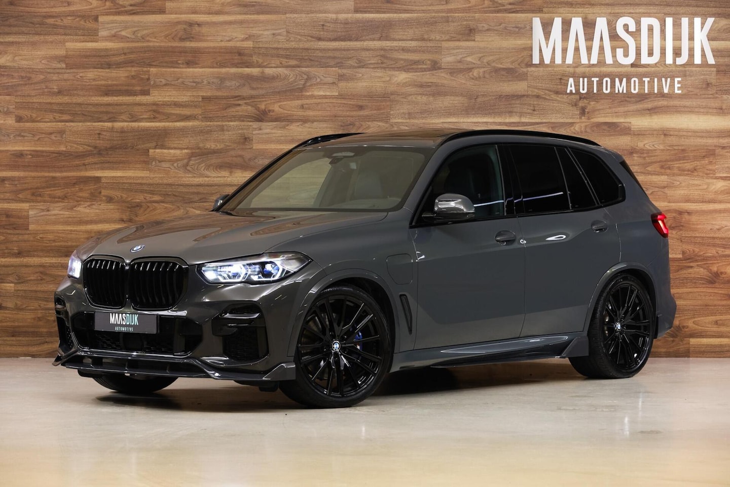 BMW X5 - xDrive45e M-Sport|Individual|360|Pano|HUD|Laser|Trekhaak| - AutoWereld.nl