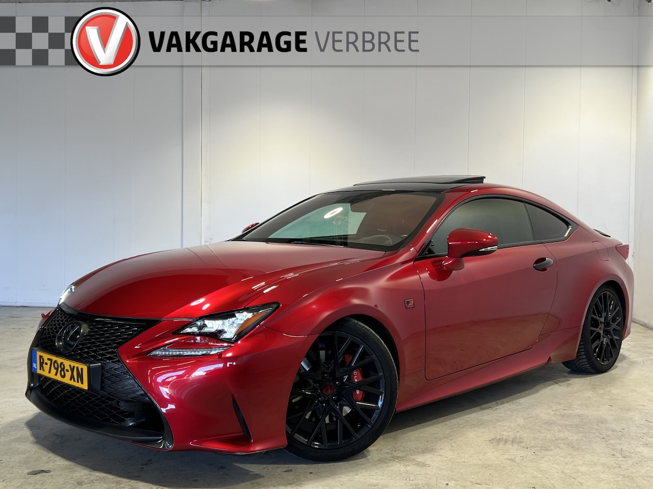 Lexus RC - 300h F SPORT Line | Navigatie | LM Velgen 19" | Voorstoelen Verwarmd/Geventileerd | Achter - AutoWereld.nl