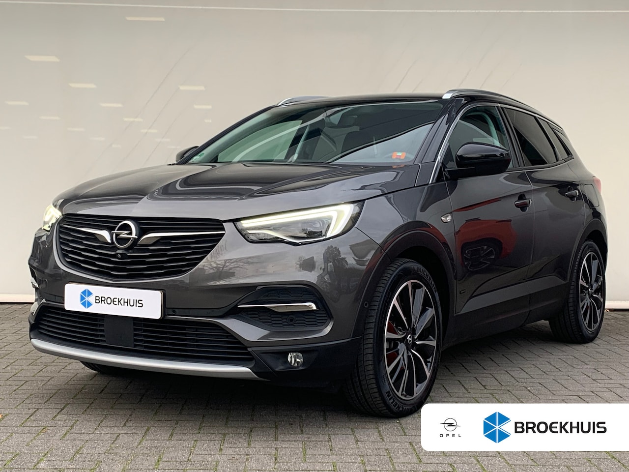 Opel Grandland X - 1.6 Turbo Hybrid4 Ultimate Airco | Adaptieve Cruise | Elektrische bestuurdersstoel | Elekt - AutoWereld.nl