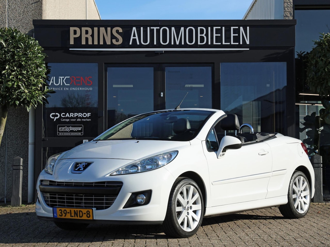 Peugeot 207 CC - 1.6 VTi Noir & Blanc|Prachtige staat - AutoWereld.nl