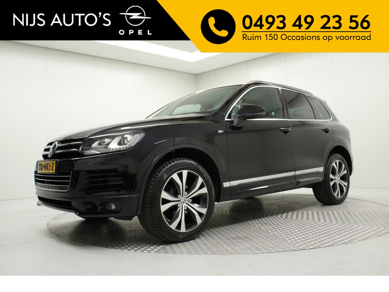 Volkswagen Touareg - 3.0 TDI R-Line | Automaat | Navi / Camera / Leder / Trekhaak | 3500 kg trekgewicht - AutoWereld.nl