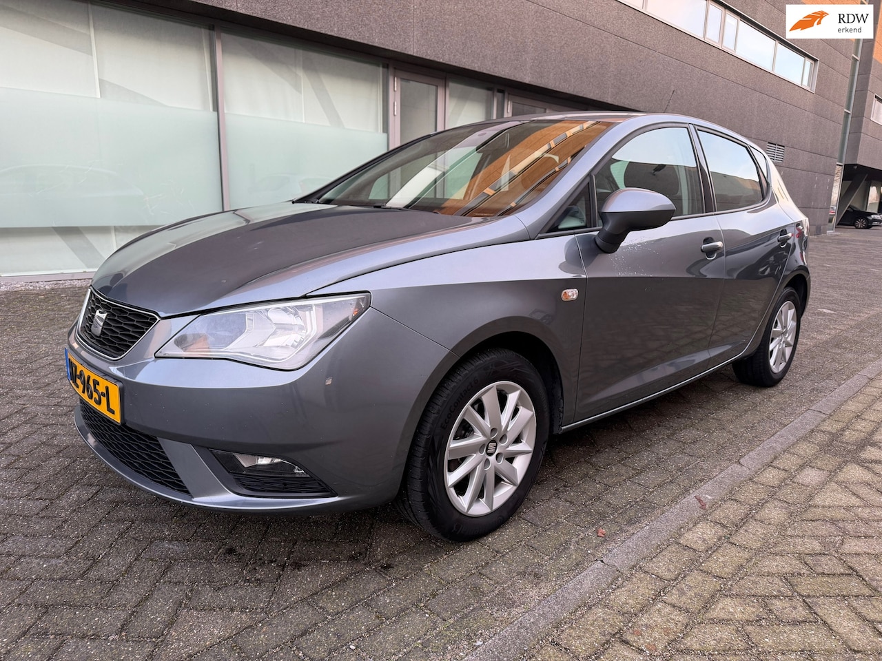 SEAT Ibiza - 1.2 TSI Style CLIMAT BJ 6-2014 AP 6-2026 - AutoWereld.nl