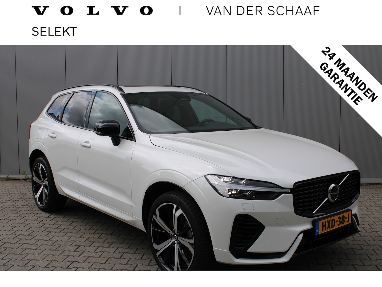 Volvo XC60 - T6 Plug-in hybrid AWD Plus Dark | Trekhaak | Harman Kardon | Full LED - AutoWereld.nl
