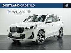 BMW X1 - sDrive20i M Sport Automaat / Panoramadak / Sportstoelen / Stoelverwarming / Adaptieve LED