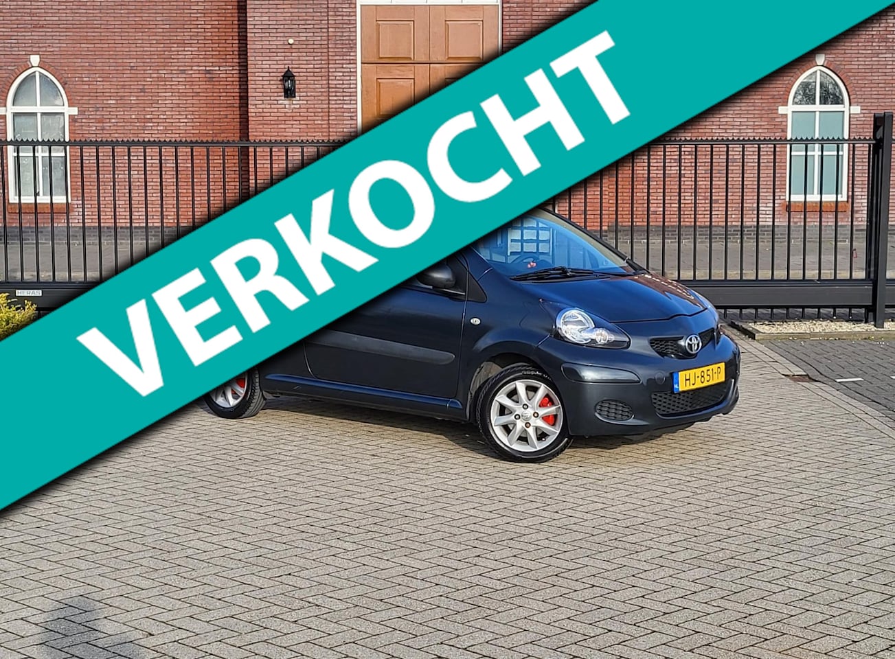 Toyota Aygo - 1.0-12V Sport /Navi / Camera / Nieuwe Koppeling / Nieuwe Apk - AutoWereld.nl