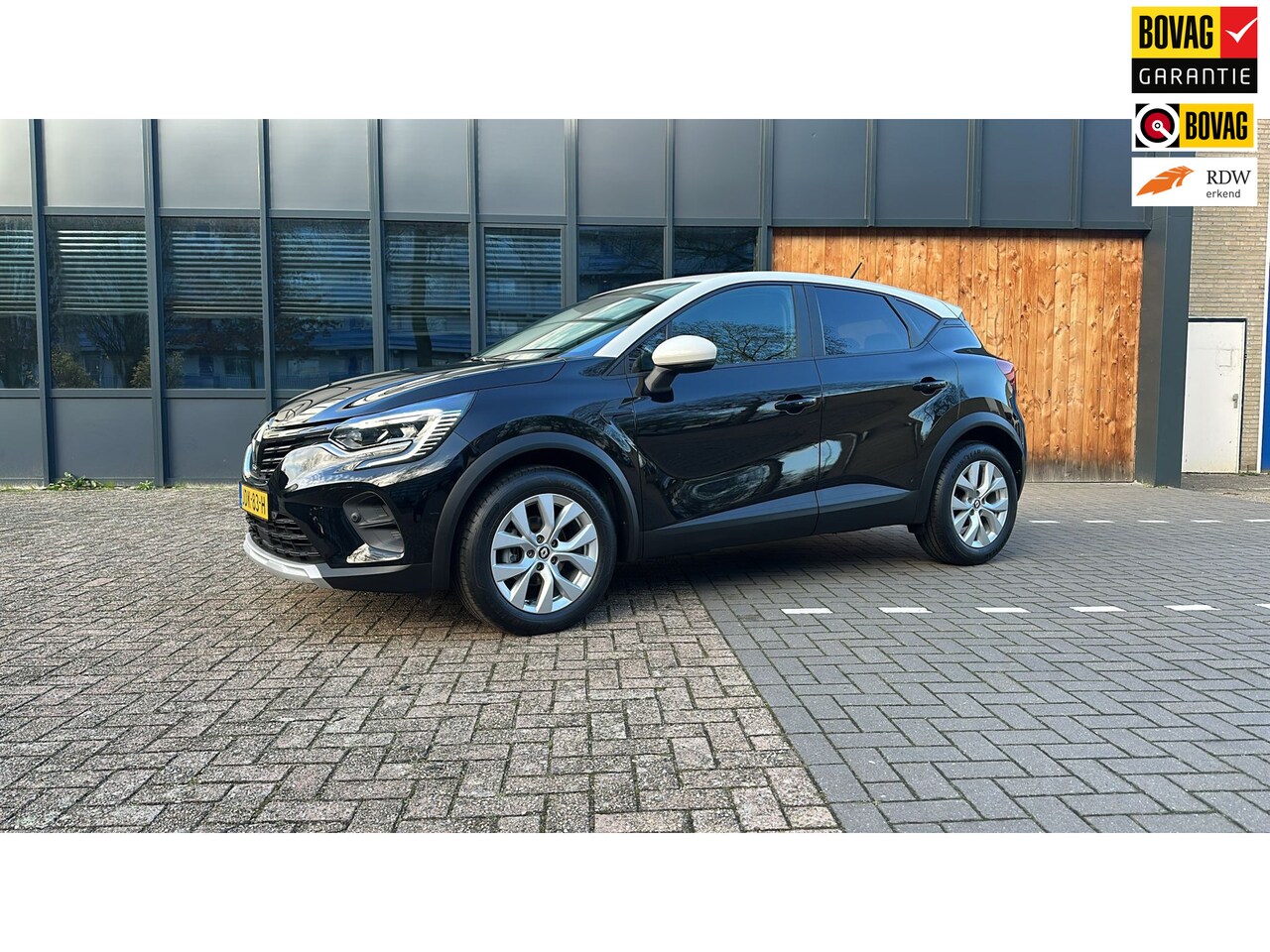 Renault Captur - 1.3 TCe 140 Hybride PDC Carplay voorruitverwarming, stoelverwarming - AutoWereld.nl