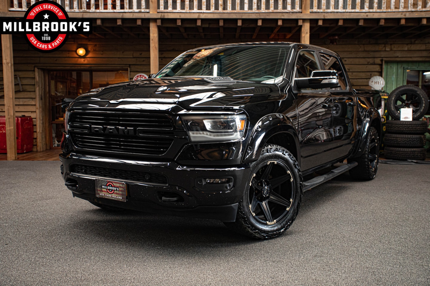 Dodge Ram 1500 - 5.7 V8 Laramie LPG, Memory, Panorama, Cruise Control - AutoWereld.nl