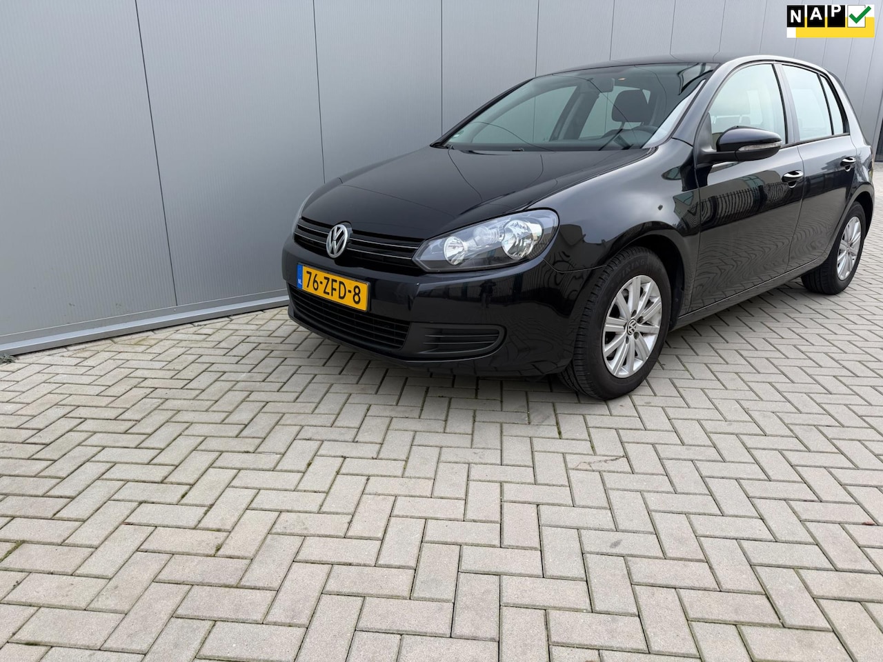 Volkswagen Golf - 1.2 TSI Comfortline BlueMotion 1.2 TSI Comfortline BlueMotion - AutoWereld.nl