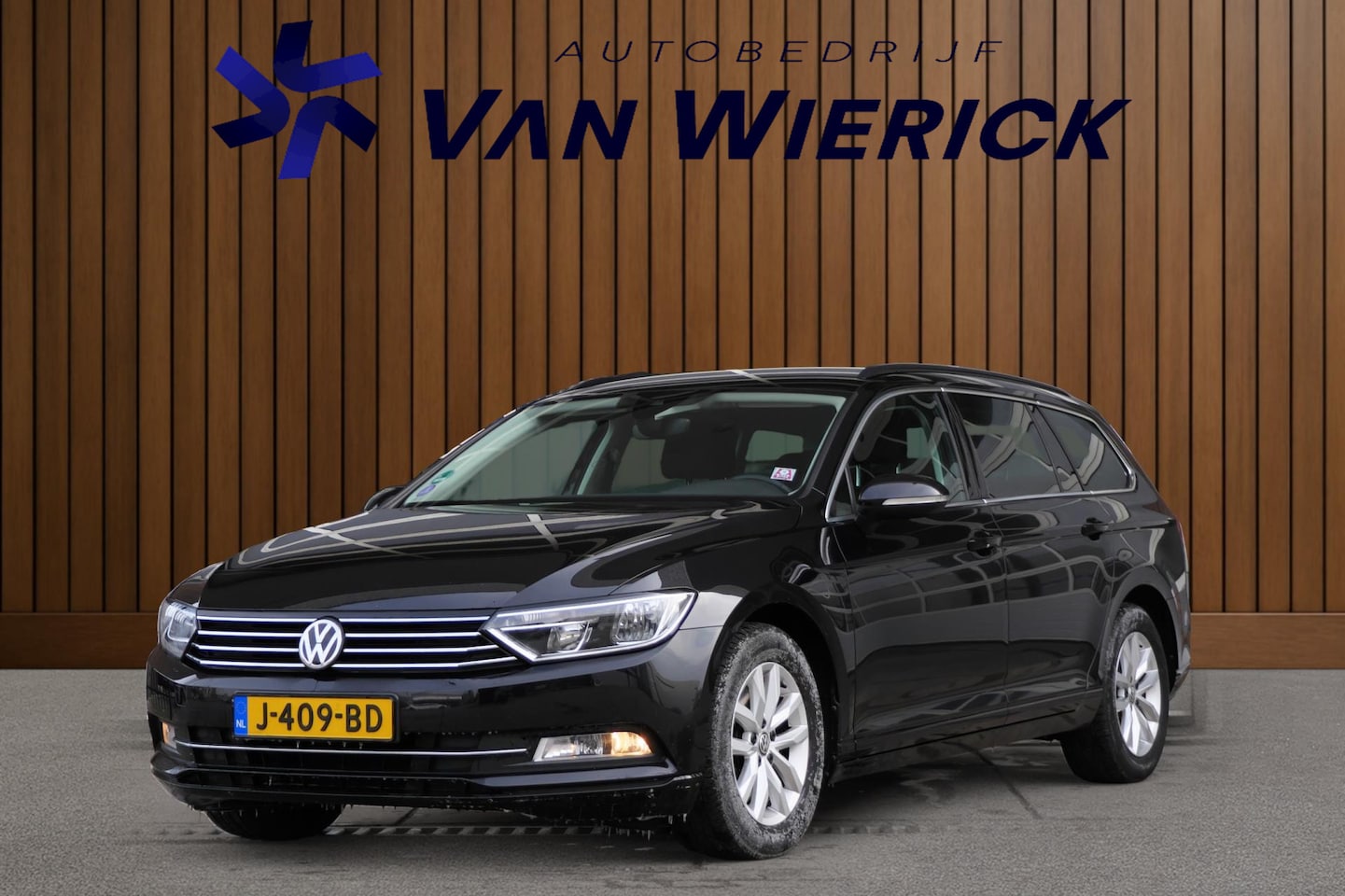 Volkswagen Passat Variant - 1.5 TSI Highline 150PK Automaat | Trekhaak | Virtual | Stoelverwarming | Camera - AutoWereld.nl