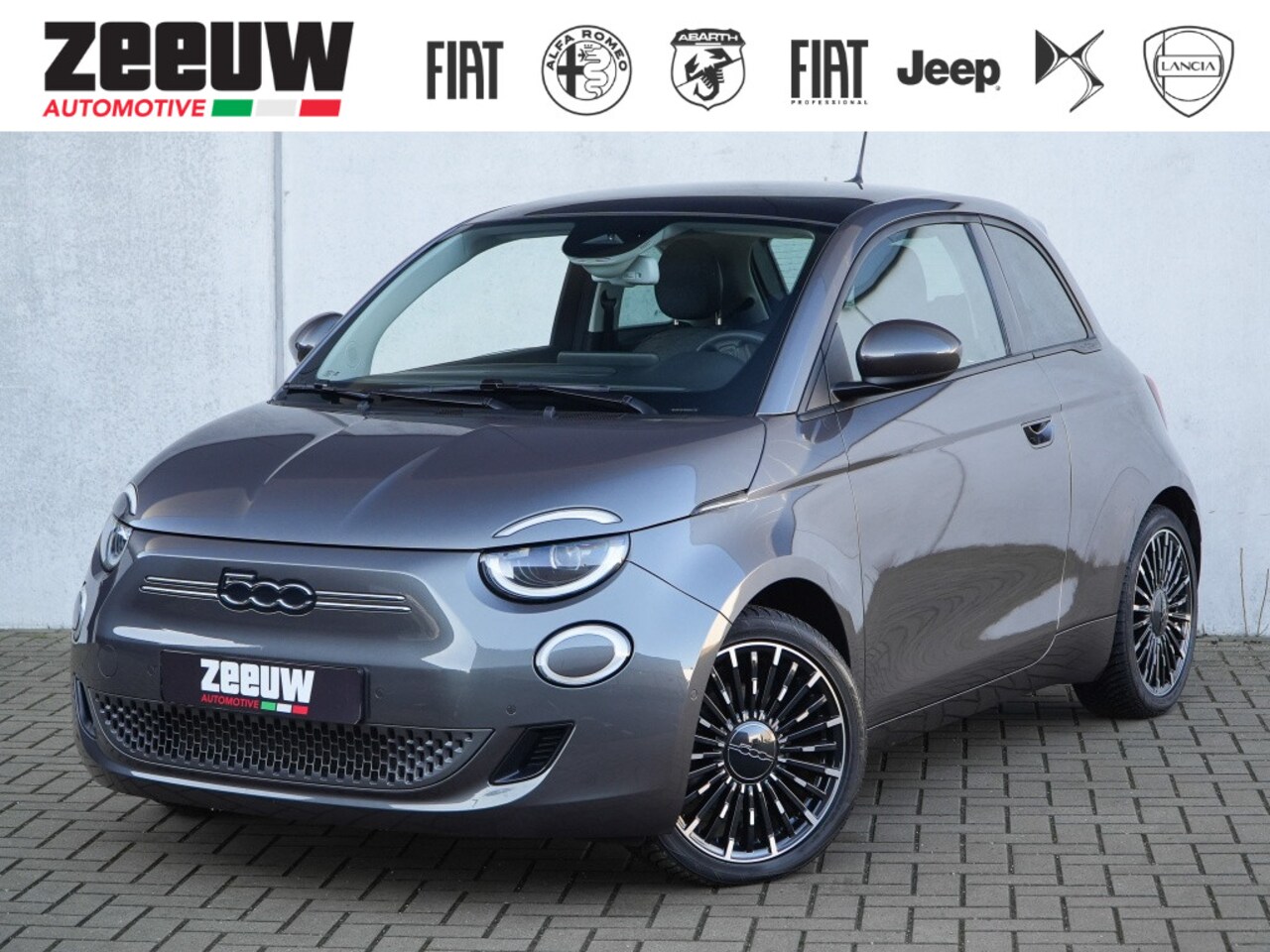 Fiat 500e - Icon 42KWH | LED | Pano | Camera | Navi | Carplay | 17" - AutoWereld.nl