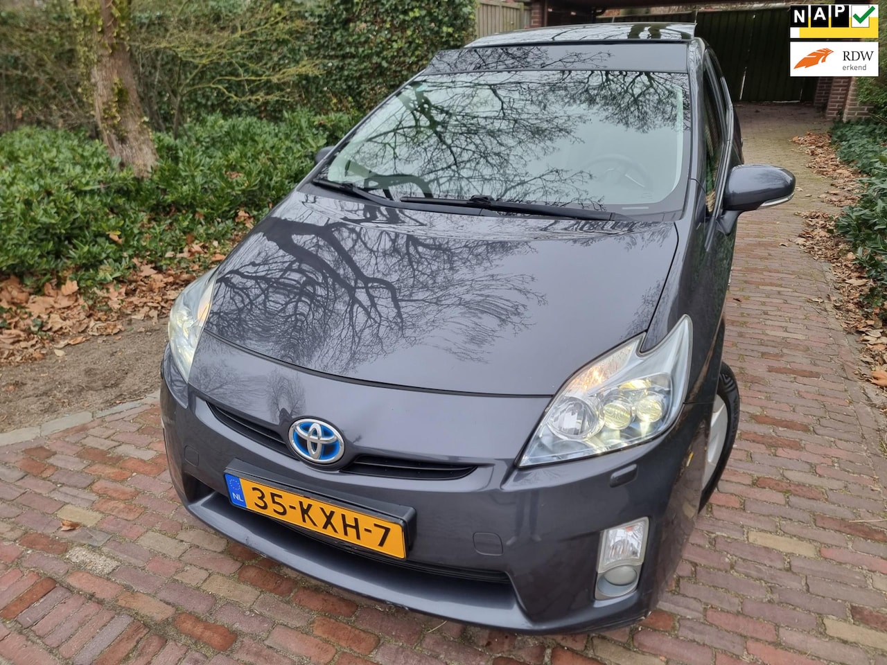 Toyota Prius - HYBRID 1.8 Dynamic Solar-Roof/Xenon EXPORT! - AutoWereld.nl