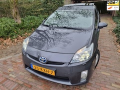 Toyota Prius - HYBRID 1.8 Dynamic Solar-Roof/Xenon EXPORT