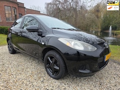 Mazda 2 - 2 1.3 S 5-deurs AIRCO *apk:01-2027