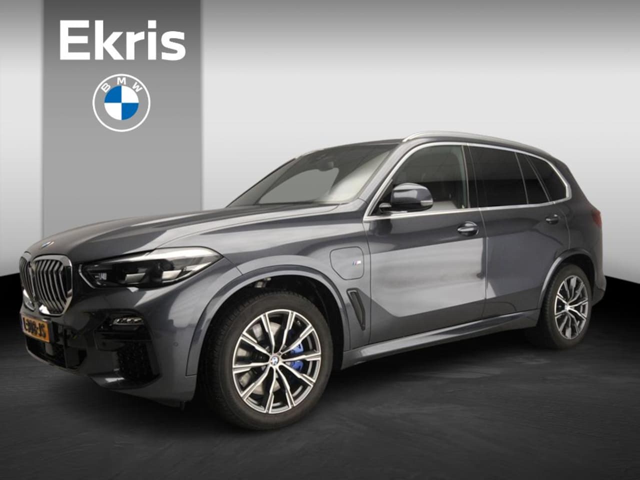 BMW X5 - xDrive45e | M-Sportpakket | LED | Leder | HUD | Comfortzetels | Chrome line | DAB | Harman - AutoWereld.nl