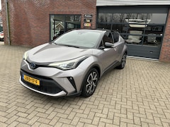 Toyota C-HR - 2.0 Hybrid Club Bi Tone