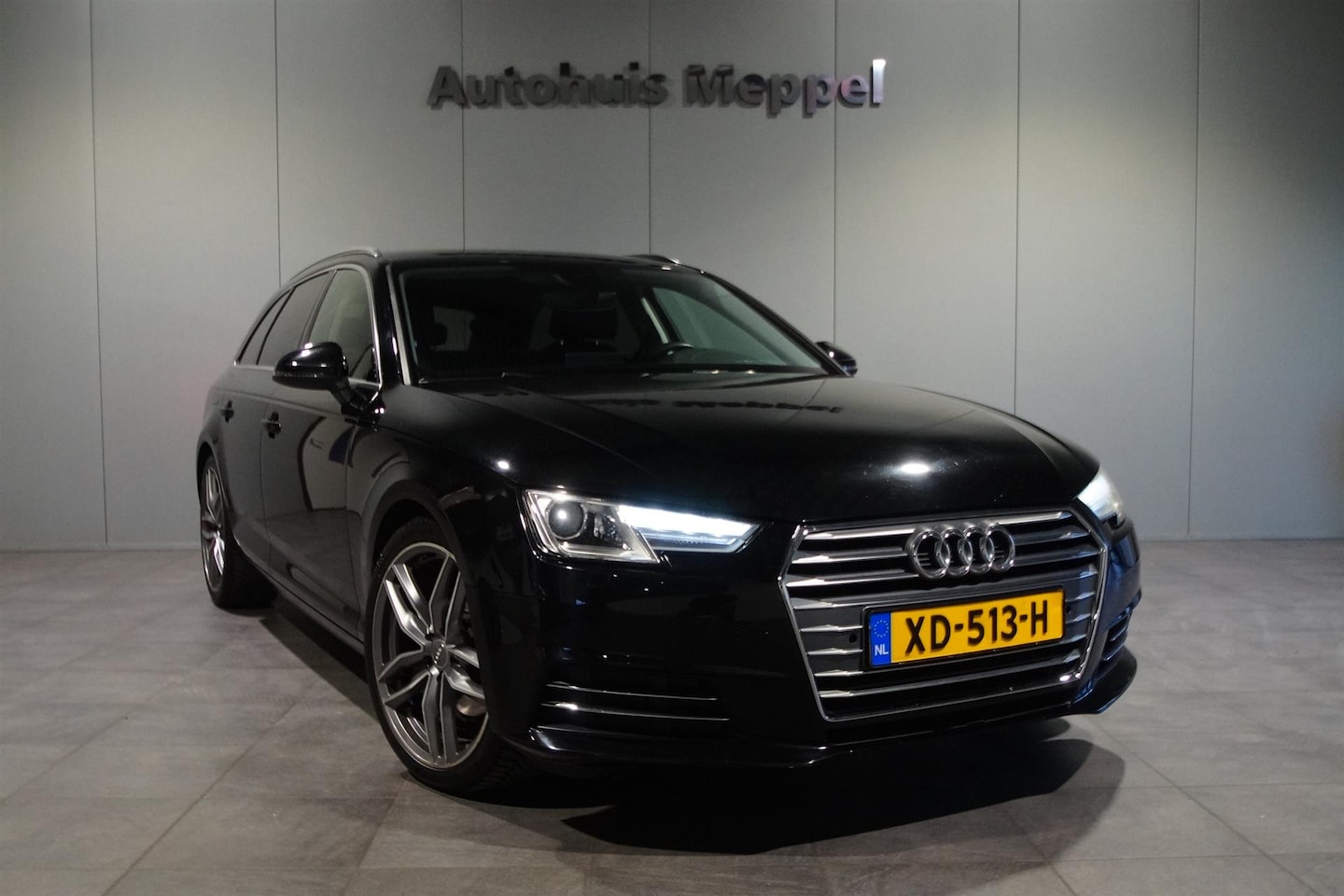 Audi A4 Avant - 2.0 TDI Sport | Trekhaak | PDC | LED | SportStoelen | Navigatie | Drive Select - AutoWereld.nl
