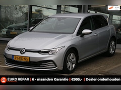 Volkswagen Golf - 1.0 TSI Life DEALER OND. NL-AUTO NAP