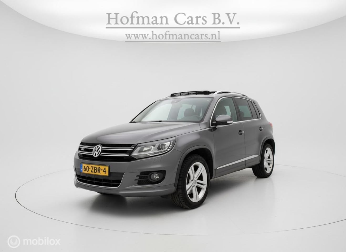 Volkswagen Tiguan - 1.4 TSI Sport&Style R-Line Edition | 6-versnellingen | Trekhaak | Panoramadak - AutoWereld.nl