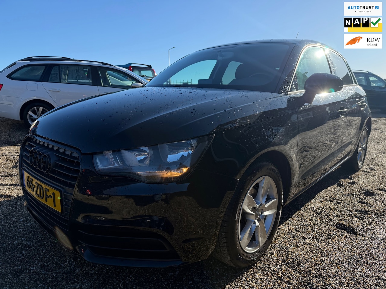 Audi A1 Sportback - 1.2 TFSI Attraction Pro Line Business Airco Cruise Navi Bose Geluid Installatie Nette Auto - AutoWereld.nl