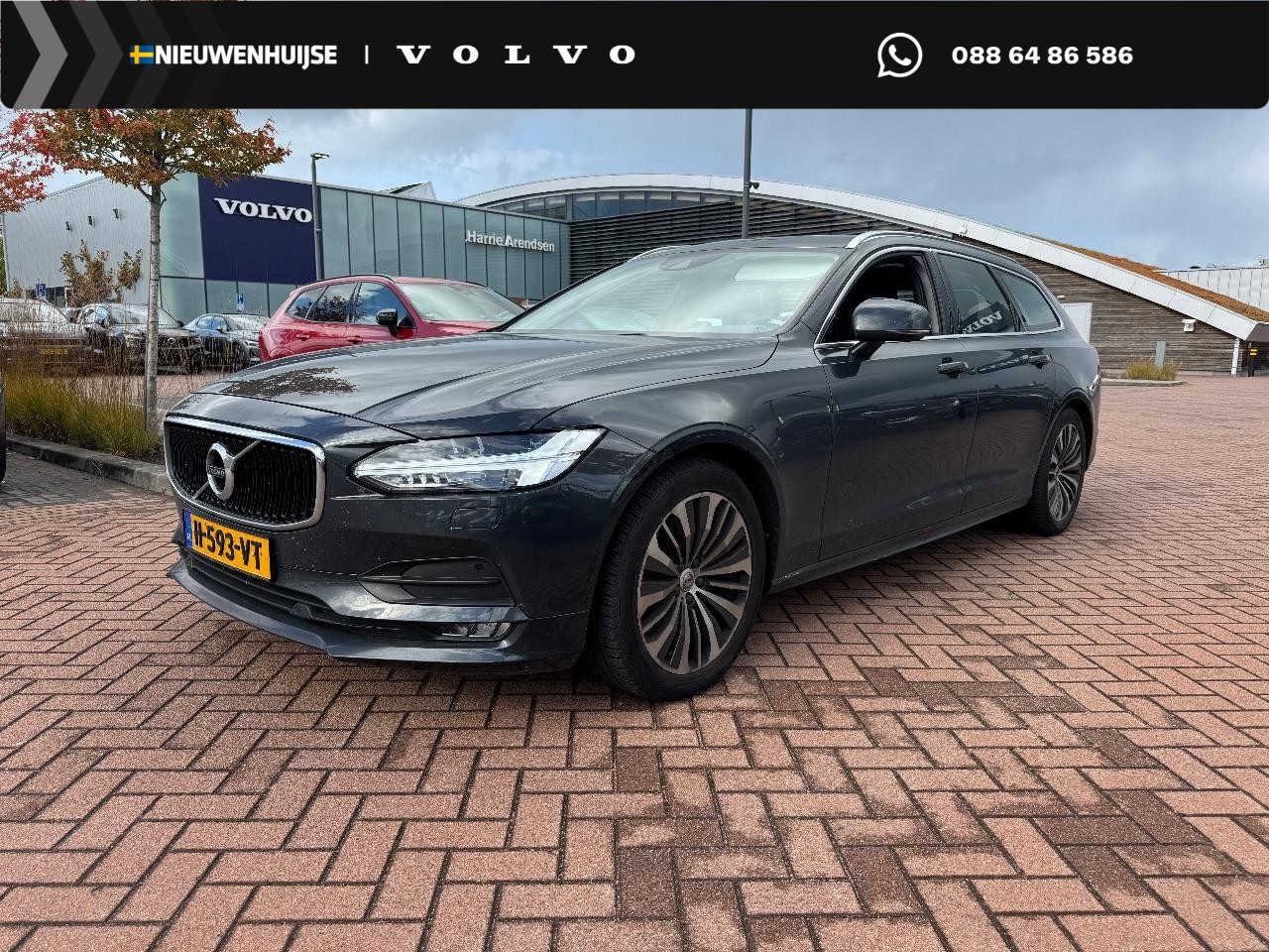 Volvo V90 - 2.0 T4 Momentum Pro | Adaptieve Cruise Control | Schuif-/ Kanteldak | Trekhaak | Stoel + S - AutoWereld.nl